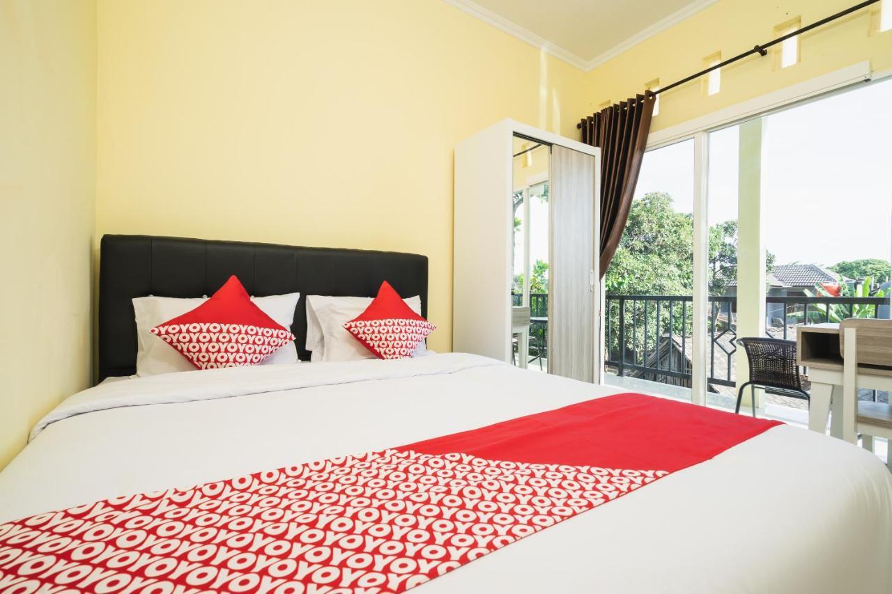 Oyo 1855 Elise Exclusive Residence Balong  Buitenkant foto