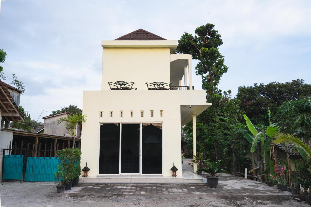 Oyo 1855 Elise Exclusive Residence Balong  Buitenkant foto