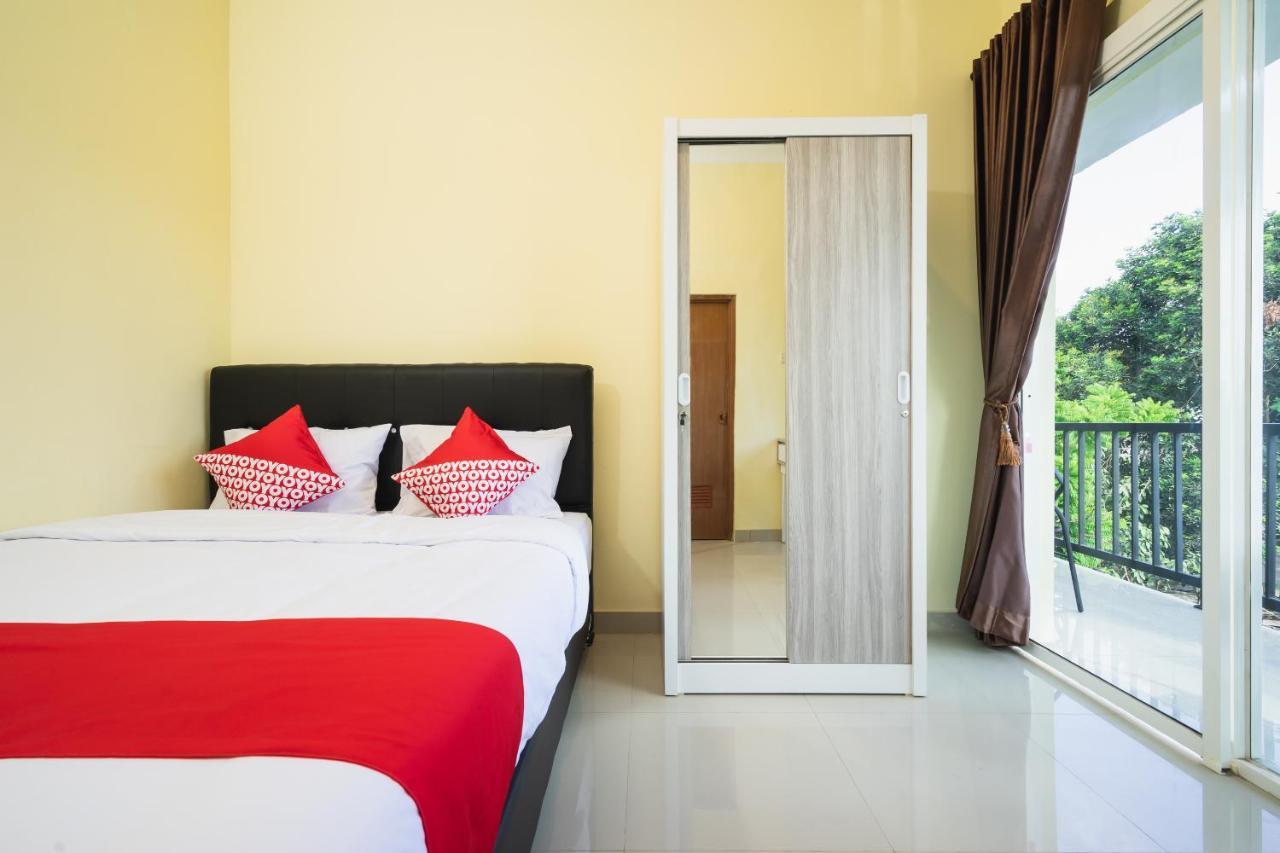Oyo 1855 Elise Exclusive Residence Balong  Buitenkant foto