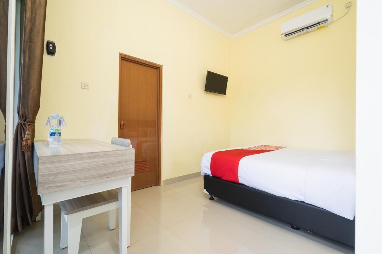 Oyo 1855 Elise Exclusive Residence Balong  Buitenkant foto