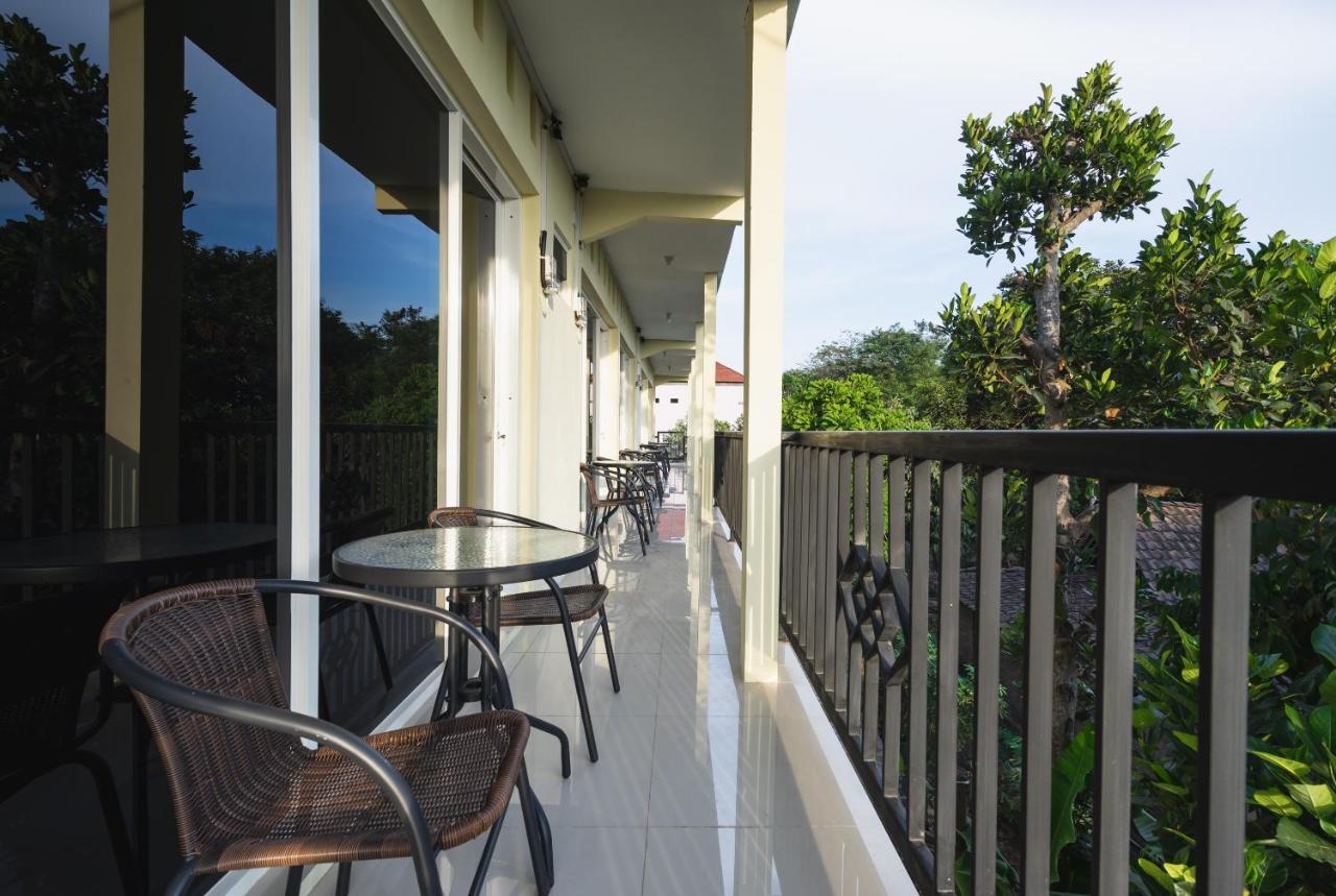 Oyo 1855 Elise Exclusive Residence Balong  Buitenkant foto