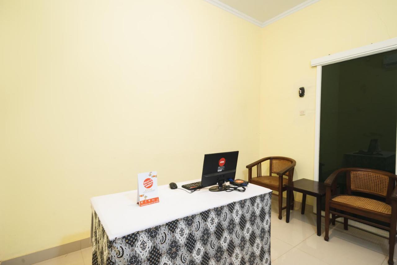 Oyo 1855 Elise Exclusive Residence Balong  Buitenkant foto