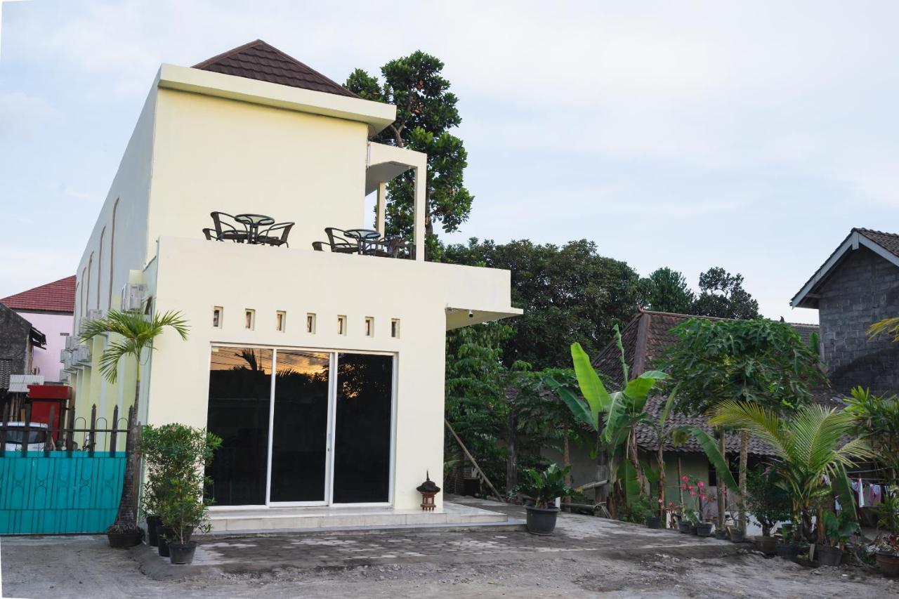 Oyo 1855 Elise Exclusive Residence Balong  Buitenkant foto
